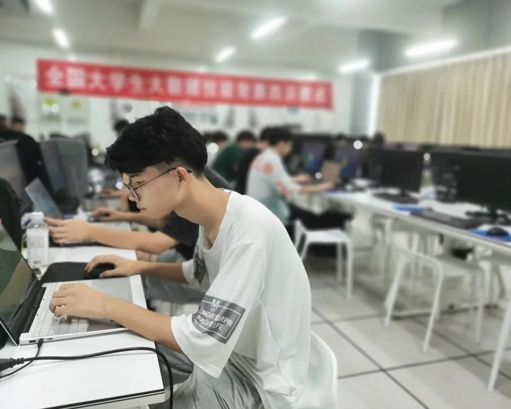 2022年第五屆全國大學(xué)生大數(shù)據(jù)技能競(jìng)賽西京學(xué)院校內(nèi)資格賽順利結(jié)束 2022年第五屆全國大學(xué)生大數(shù)據(jù)技能競(jìng)賽西京學(xué)院校內(nèi)資格賽順利結(jié)束